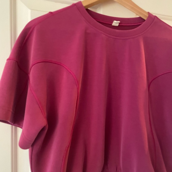 Magenta Luxstreme Cropped Tee - Picture 2 of 6